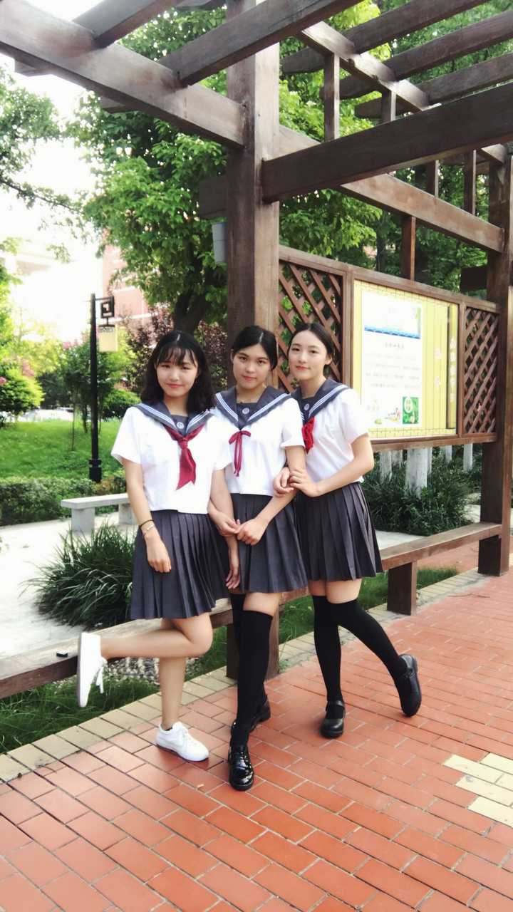 在学校穿女子高生制服 Jk制服 是怎样一种体验 匿名用户的回答 知乎