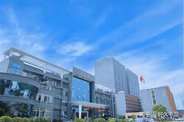 湖南明年还可以复读高三不（2022年湖南高考最新复读政策）