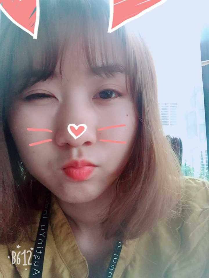 女生有一头短发是种怎样的体验?