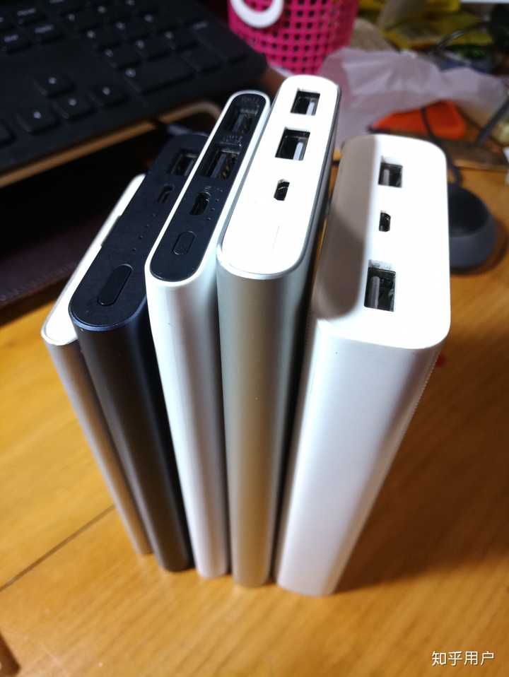 怎么样看待魅族移动电源3长得和小米移动电源2差不多?