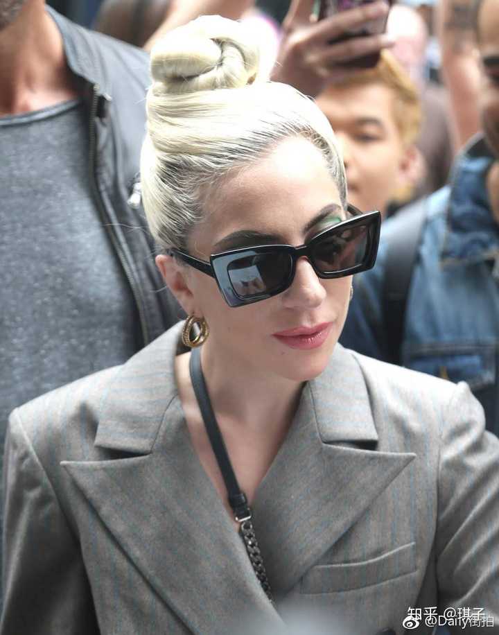 如何评价欧美新生代几大diva的颜值?