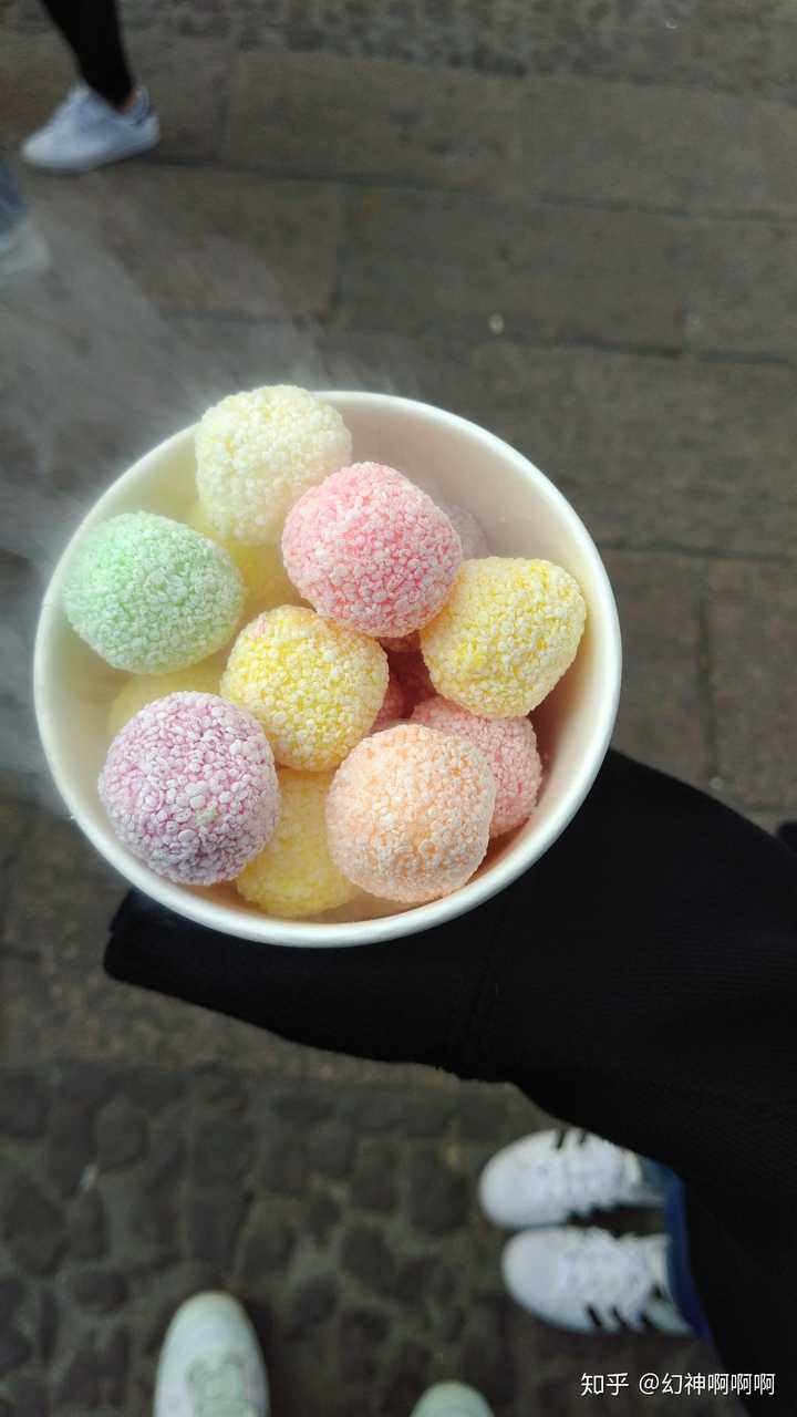 抖音网红美食,冒烟冰淇淋