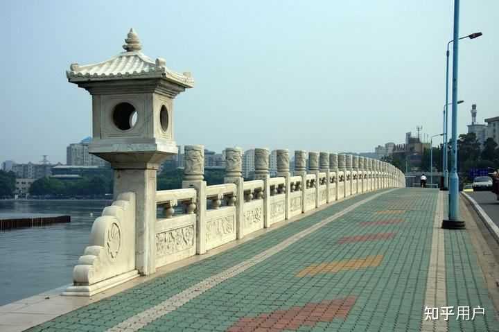 湖北武汉的东湖南路凌波门值得去吗?有什么游览攻略分享? - 知乎