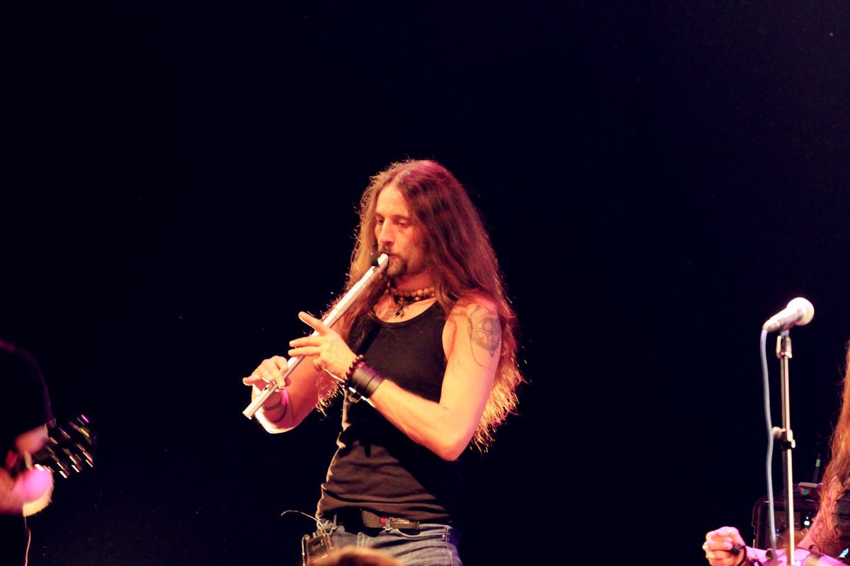 战斗的赫尔维蒂人,瑞士民谣旋死乐队Eluveitie(