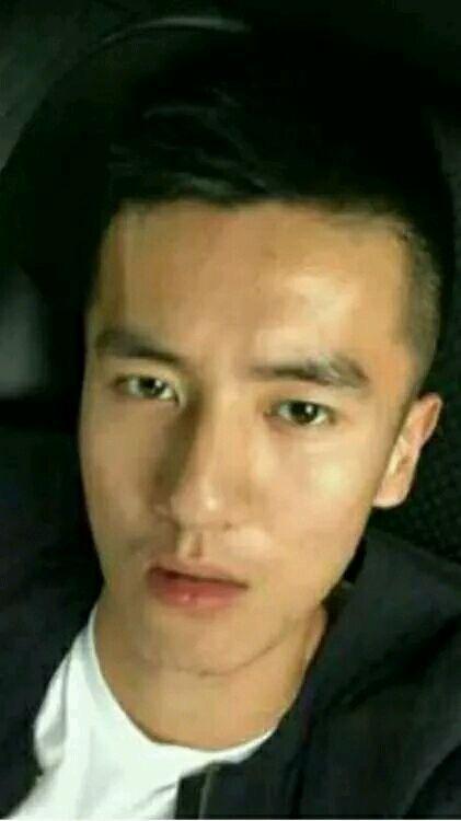 如何评价斗鱼主播电竞李伯清