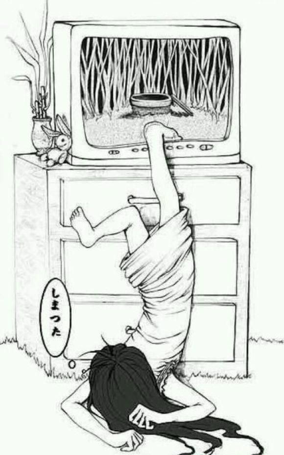 如果贞子爬出来的那个电视没有放在地上而是墙上剧情会怎么发展