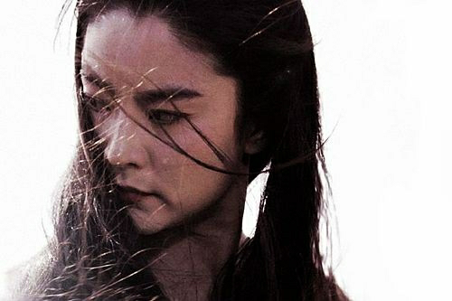 为什么现在电视剧里很难见到林青霞一样的绝世