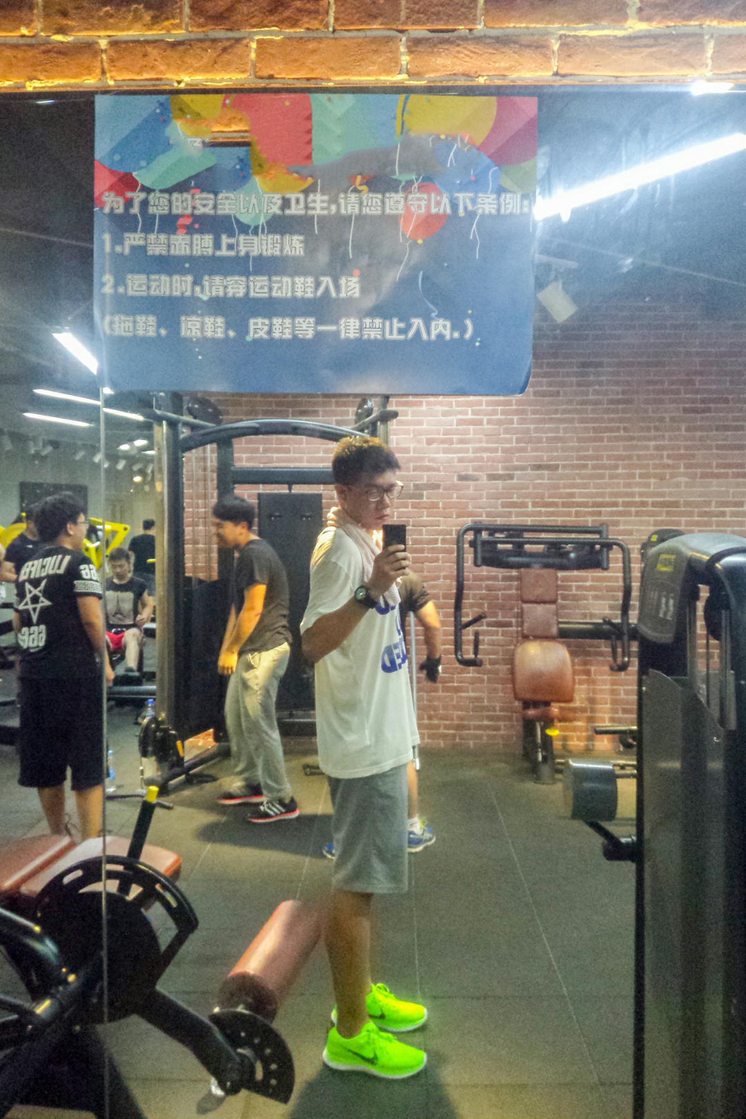 <em>肚子</em>很多肉,水桶腰,想<em>练马甲线</em>,请问是否可以直