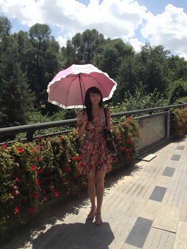 有没有想交中国女朋友且会中文的外国男士呢?