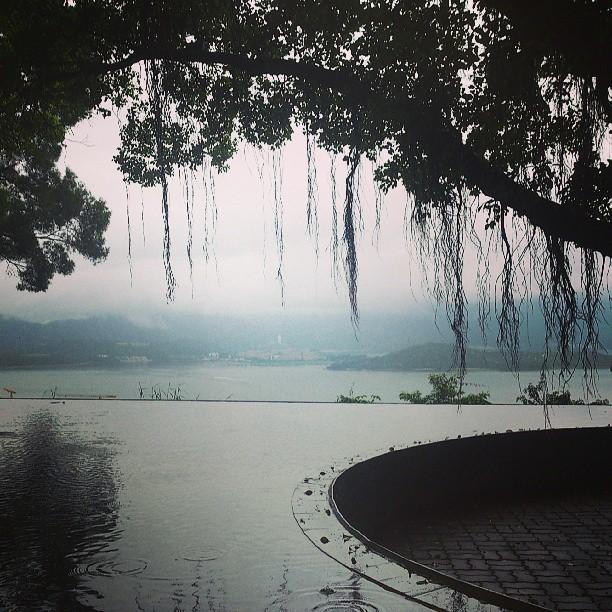 想去香港的旅游时候去香港中文大学看一看,有