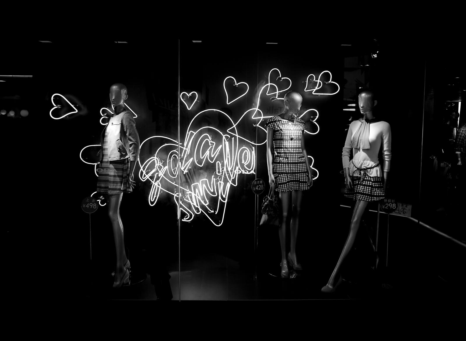 28mm镜头能拍出什么样的照片?