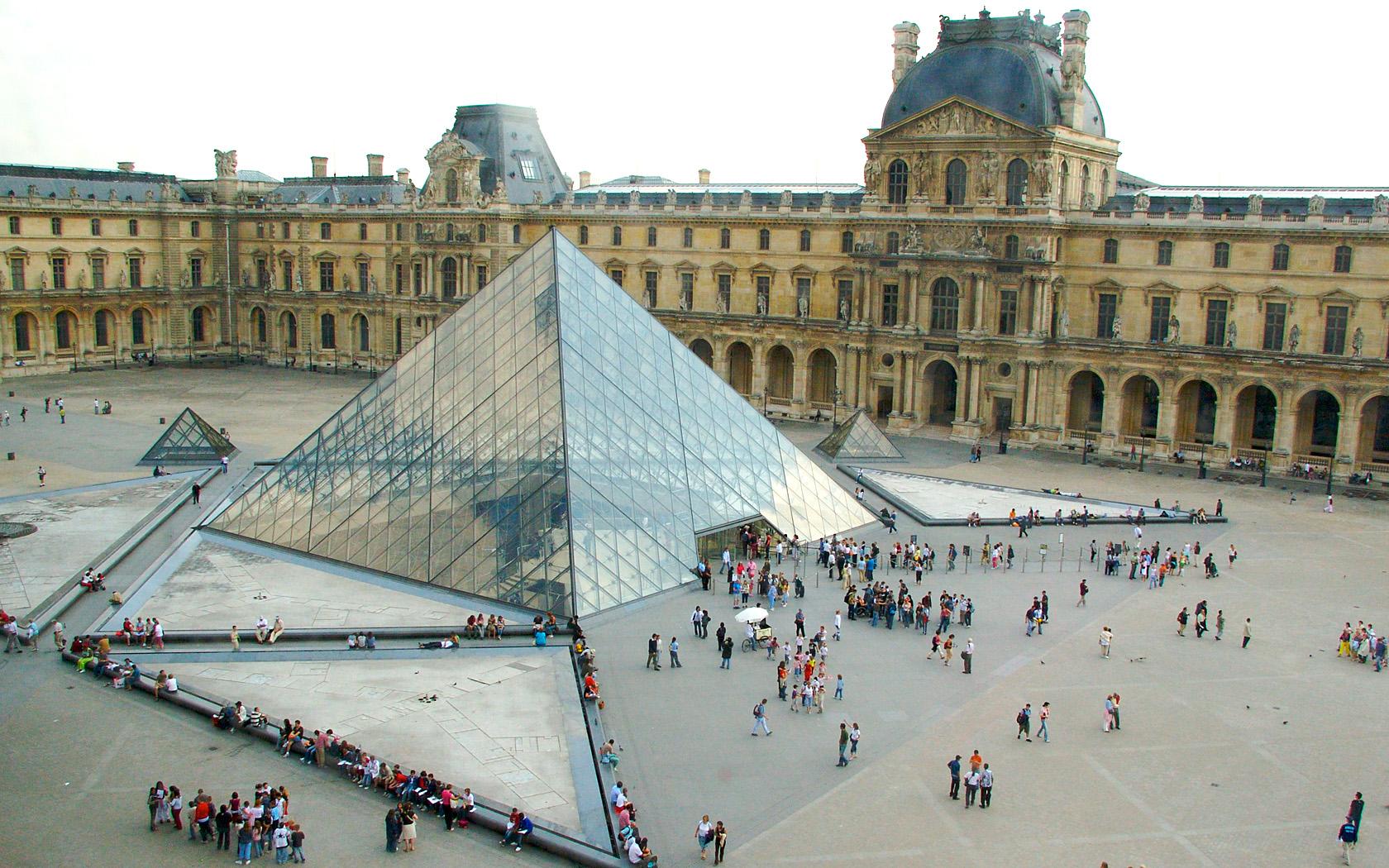 【携程攻略】巴黎卢浮宫景点,卢浮宫的展品均被公认是世界顶级的艺术品、收藏界里的精品，和西方艺…