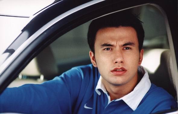 为什么一些人觉得白人比黑人好看?这种审美观