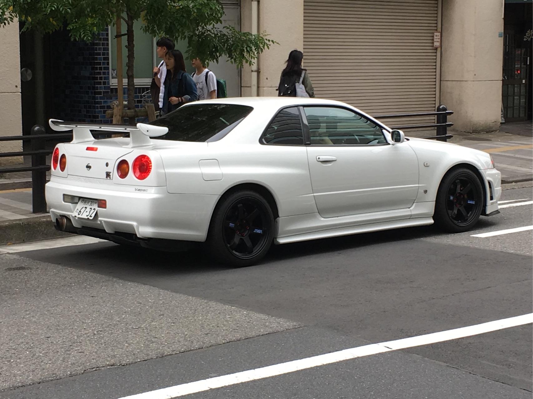 中国取消了机动车报废年限改为公里数限制后,