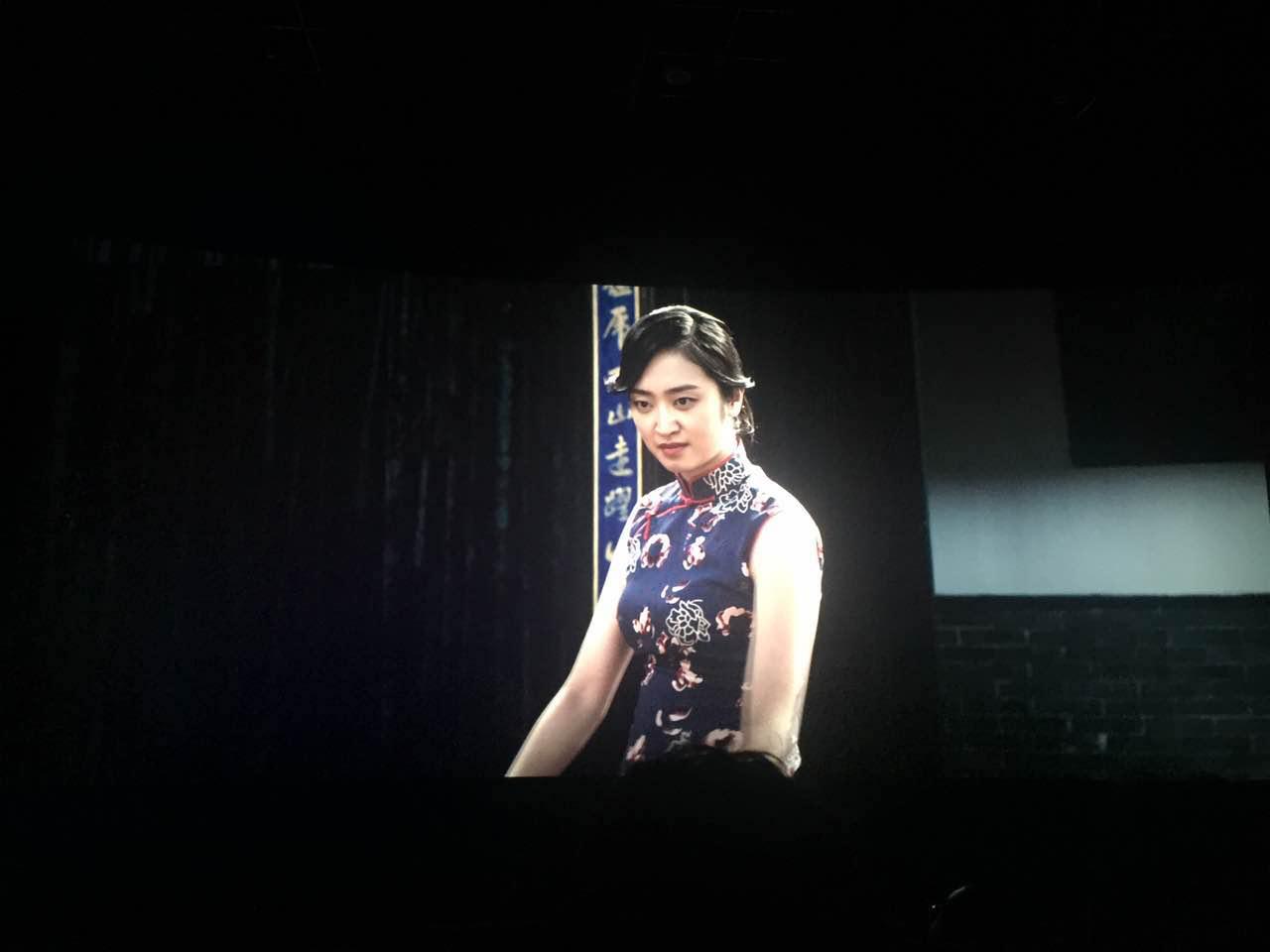 徐皓峰电影师父中耿良辰踢馆时有一个武馆出阵的是一个大长腿的女徒弟