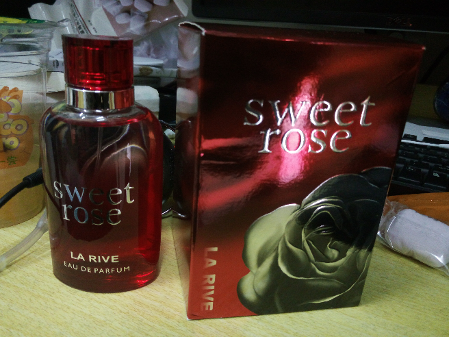 LA RIVE SWEET ROSE这款香水怎么样?