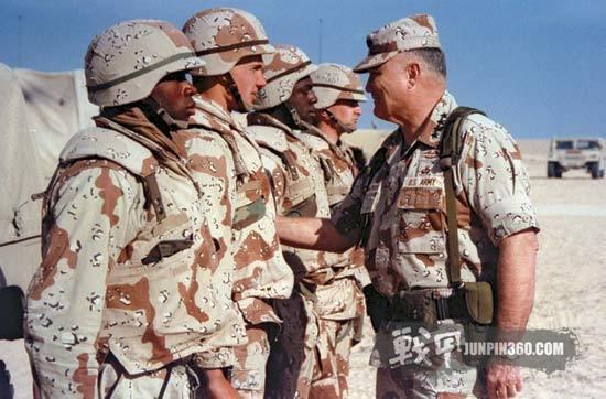 全球首款全智能防务机器人正式在中国完成定型并通过实战测试