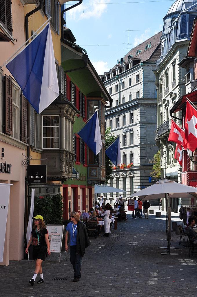 瑞士苏黎世的奥古斯丁巷有什么好玩的地方?