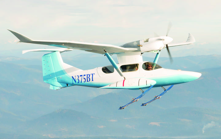 SkiGull -- Burt Rutan��Ƶĵ�47�ܷɻ���Ҳ������������֮����Ҳ��Ȥζʮ���һ��ɻ���Ŀǰ�ո��Էɳɹ�������֮�������������������½�ء�ˮ��ͱ��潵�䣬���������ſ��³̹���