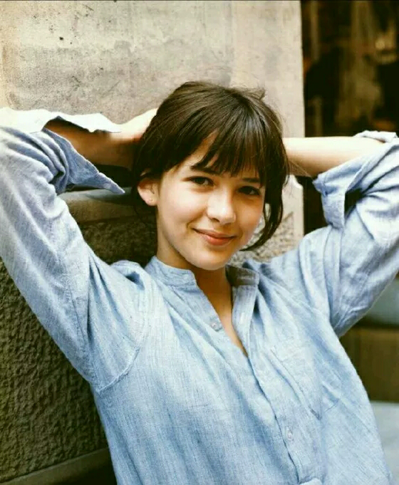 看到没有苏菲玛索怒答一记!