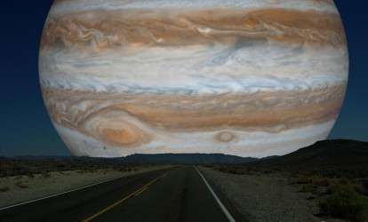 如果月球离地球近到看起来有碗口那么大,会发生什么?