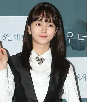 招风耳女生该留怎样的发型