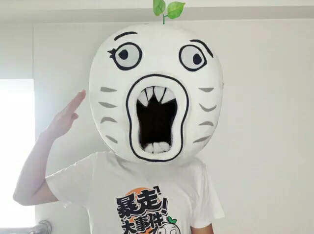 王尼玛何时摘头套?