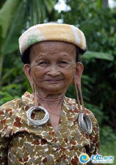 李传 昆虫纲动物话题下的优秀答主 9 人赞同了该回答 把耳朵