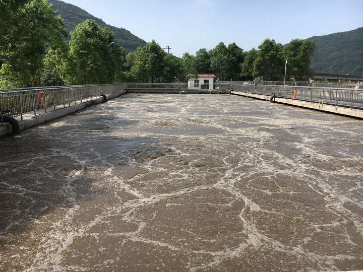 乡镇污水处理使用叠螺机原来是这个原因叠螺式污泥脱水机优点