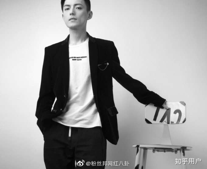 参考魔教教主你妈买菜必涨价三天之内必得痔疮斗鱼第一男刀智勋