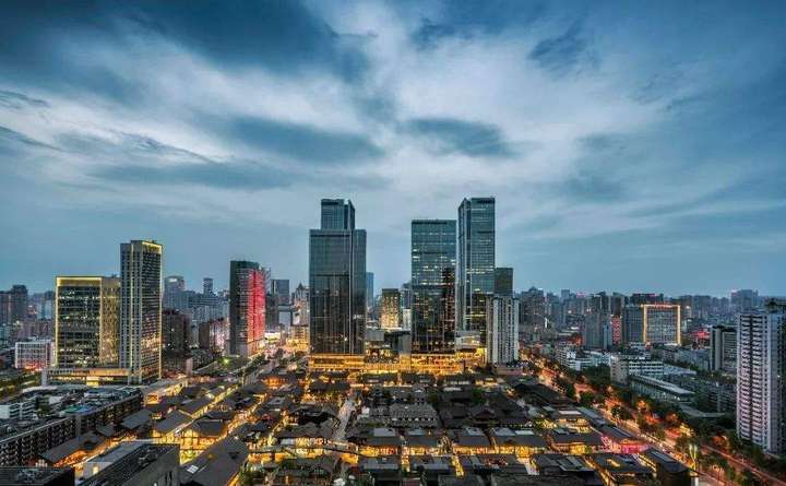 找房产中介租办公室需注意什么？(图1)