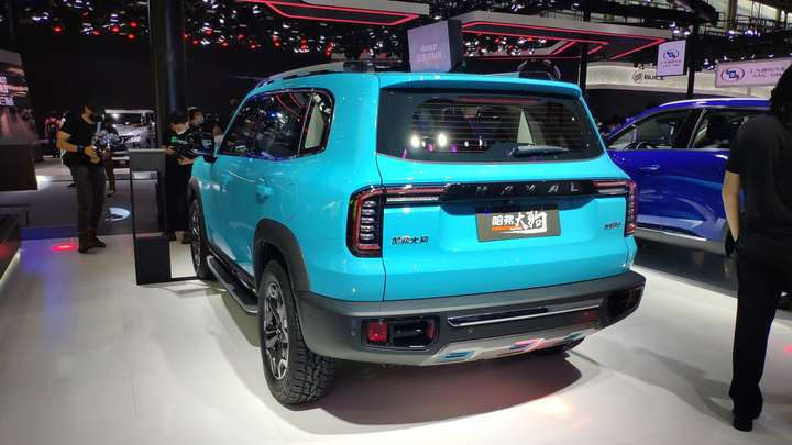 2020年广州车展:哈弗大狗2.0t实车 - 知乎