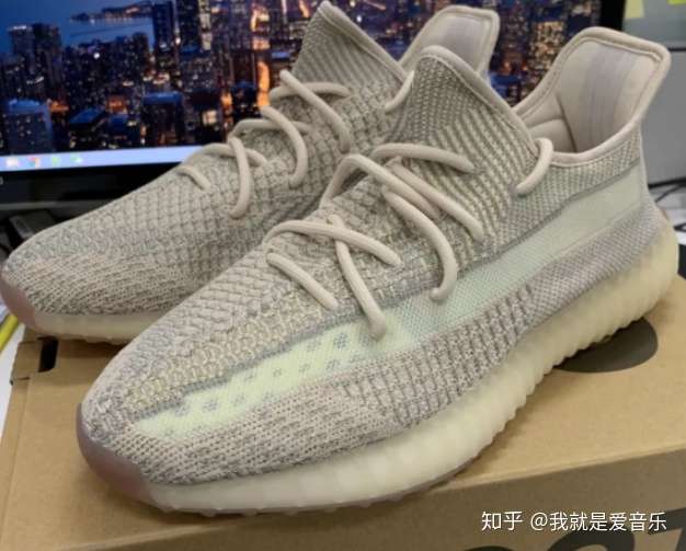 Yeezy 350 V2 Citrin开箱测评椰子350 Citrin配色尺码如何选择 知乎