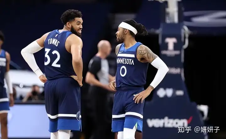 NBA 历史上有哪些 1:3 落后最终翻盘的季后赛？
