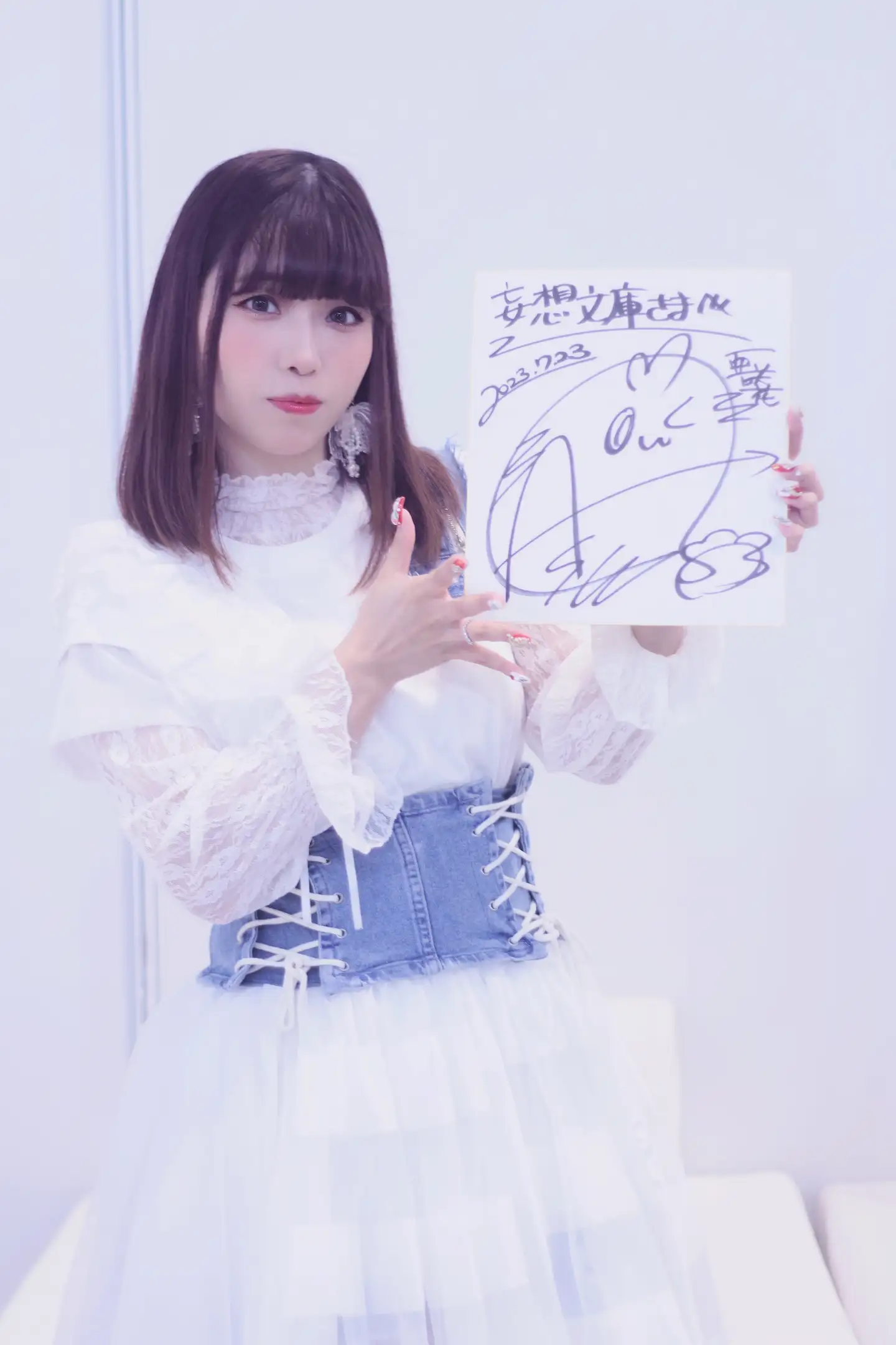 管理员的访谈室】NO.10-在亚洲盛开的花朵——人气ANISONG歌手亚咲花专访- 知乎
