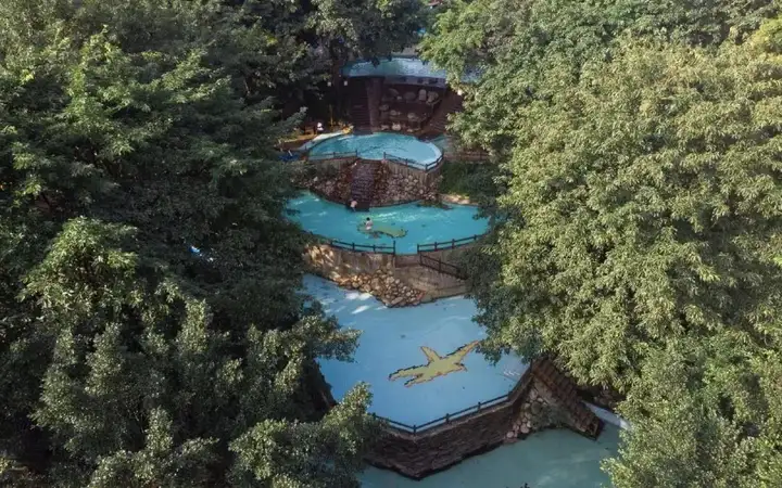 成都周边8大温泉泡汤好去处，团建年会亲子情侣打卡地！