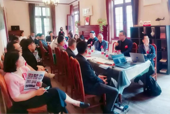 快讯|跨境电商机遇与挑战研讨会在上海交大举行