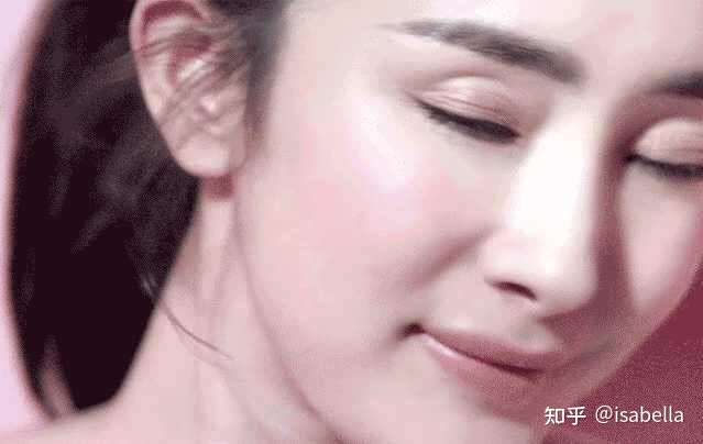 %title插图%num 哪些明星的脸已经/快要崩了?