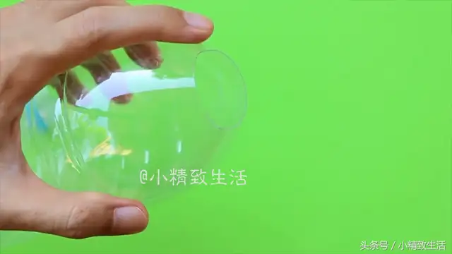 矿泉水瓶废物利用手工制作（废弃矿泉水瓶子的用处有哪些）