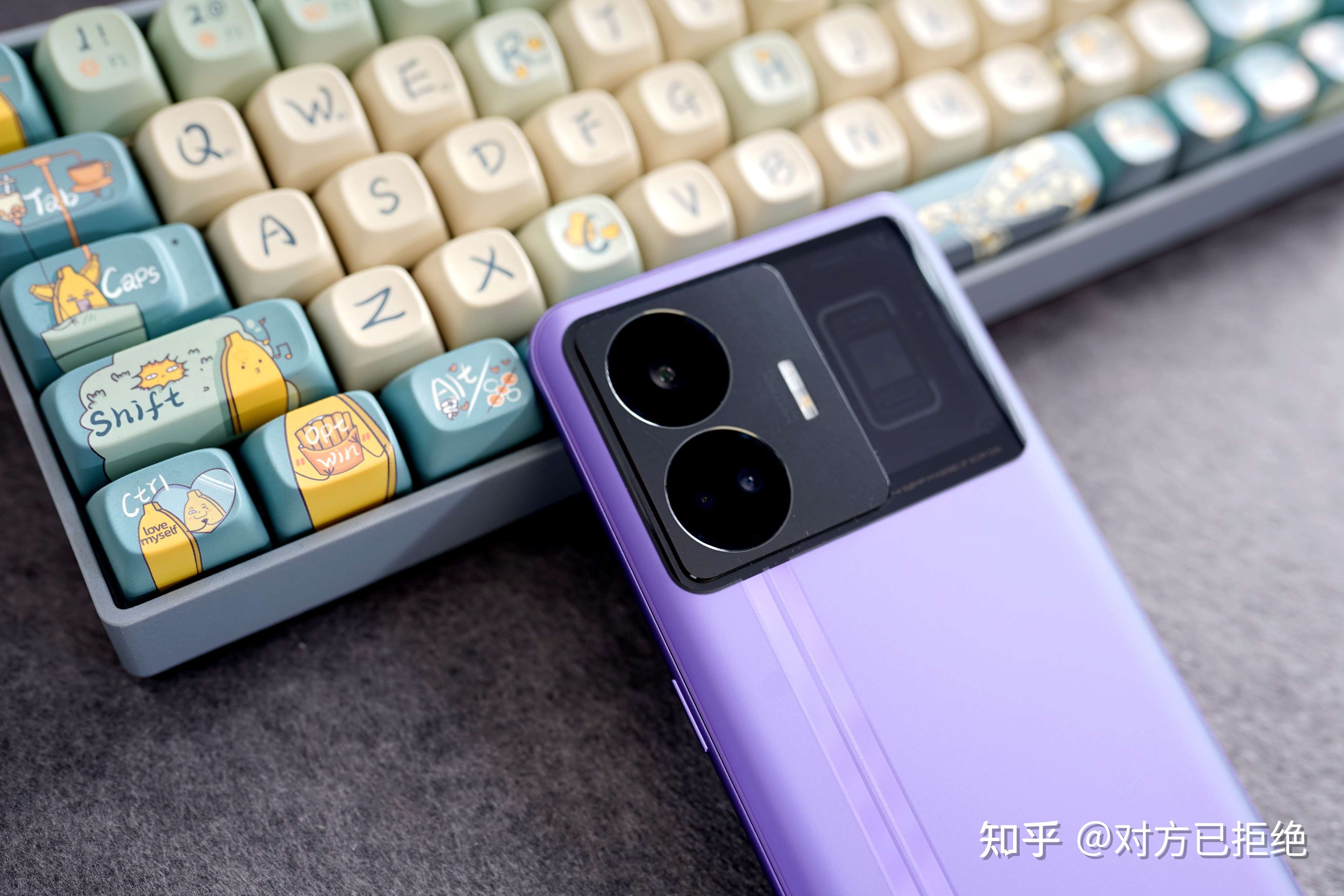 第二款:oppo 真我gt neo5