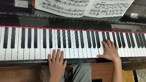 什么时候该换钢琴老师 v2-0e84514f4c87336b50360b3f449f04bd_720w.jpg?source=1940ef5c