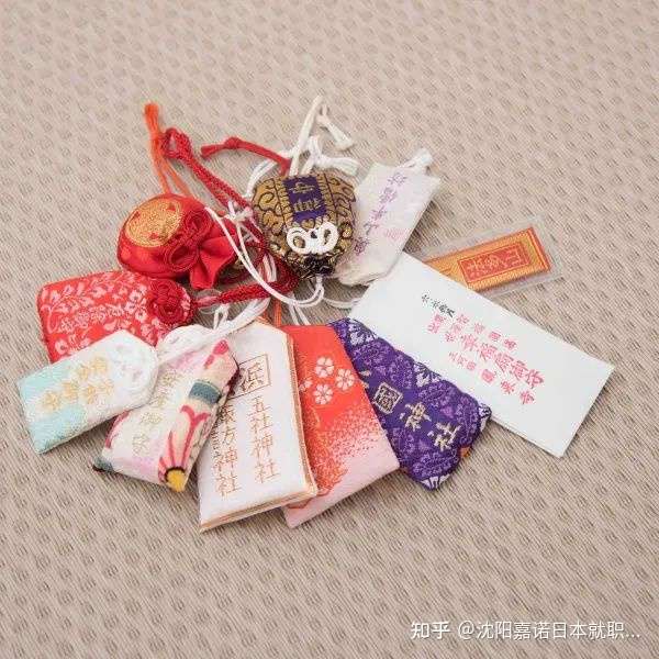 日本御守知多少 这个小小的袋子里藏着大学问 知乎