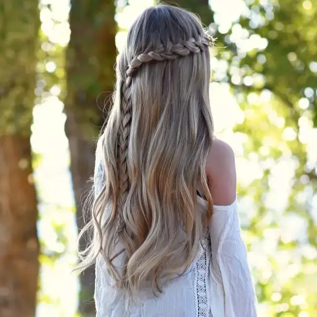 公主发 才是显脸小的正确发型 知乎