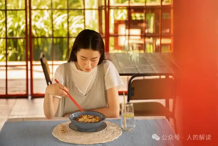 正念饮食，吃的心念比吃什么更重要-人的解读