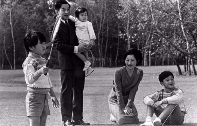 她是日本最美的皇后 却被婆婆虐到压抑失语 知乎