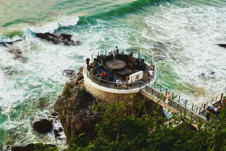 AI如何悄悄夺走你的旅游决策权？