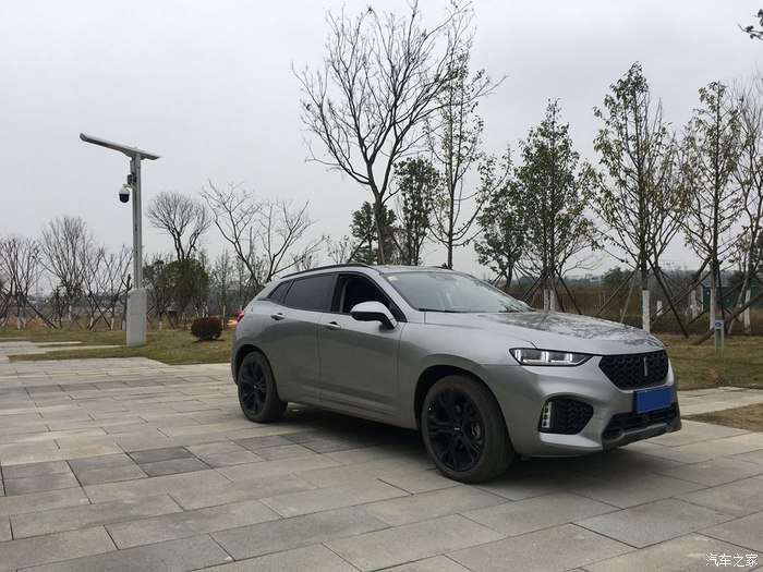 艾尔斯灰weyvv7旗舰款用车年终总结