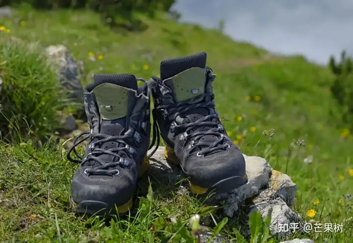 登山鞋哪个牌子质量好，推荐登山鞋十大品牌排行榜排名