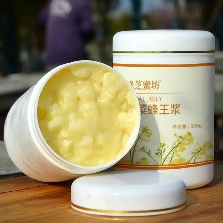 蜂王浆十大排名 蜂王浆的价格要多少钱一斤？