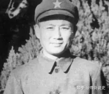 942年，贺龙爱上薛明，薛明却很犹豫，贺龙我们至少有5个共同点（1942电影观后感）"